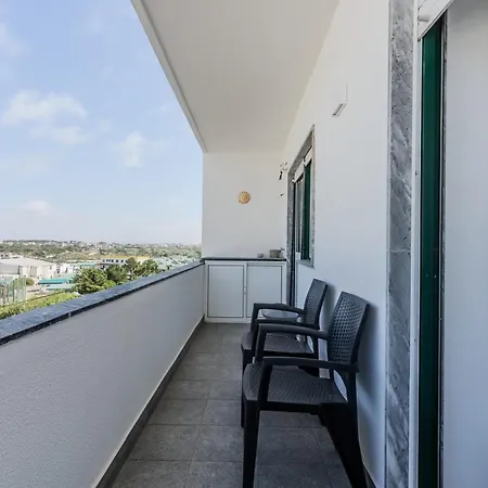 Vista Mar - 4 Bedroom - Sea View * Santa Cruz (Oeste)