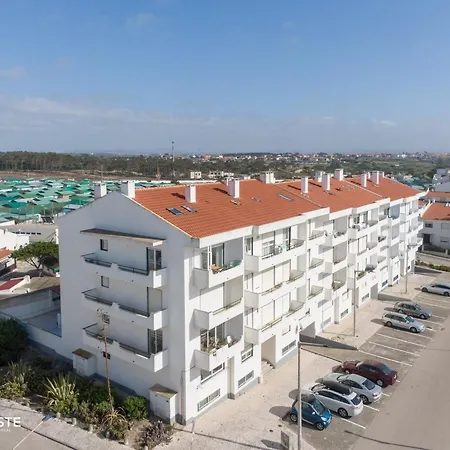 Vista Mar - 4 Bedroom - Sea View Appartamento